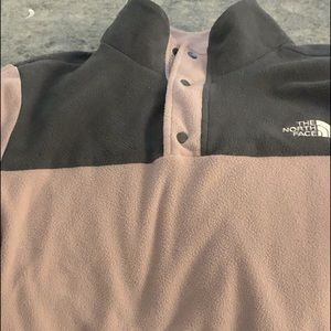 Youths North Face fleece pullover